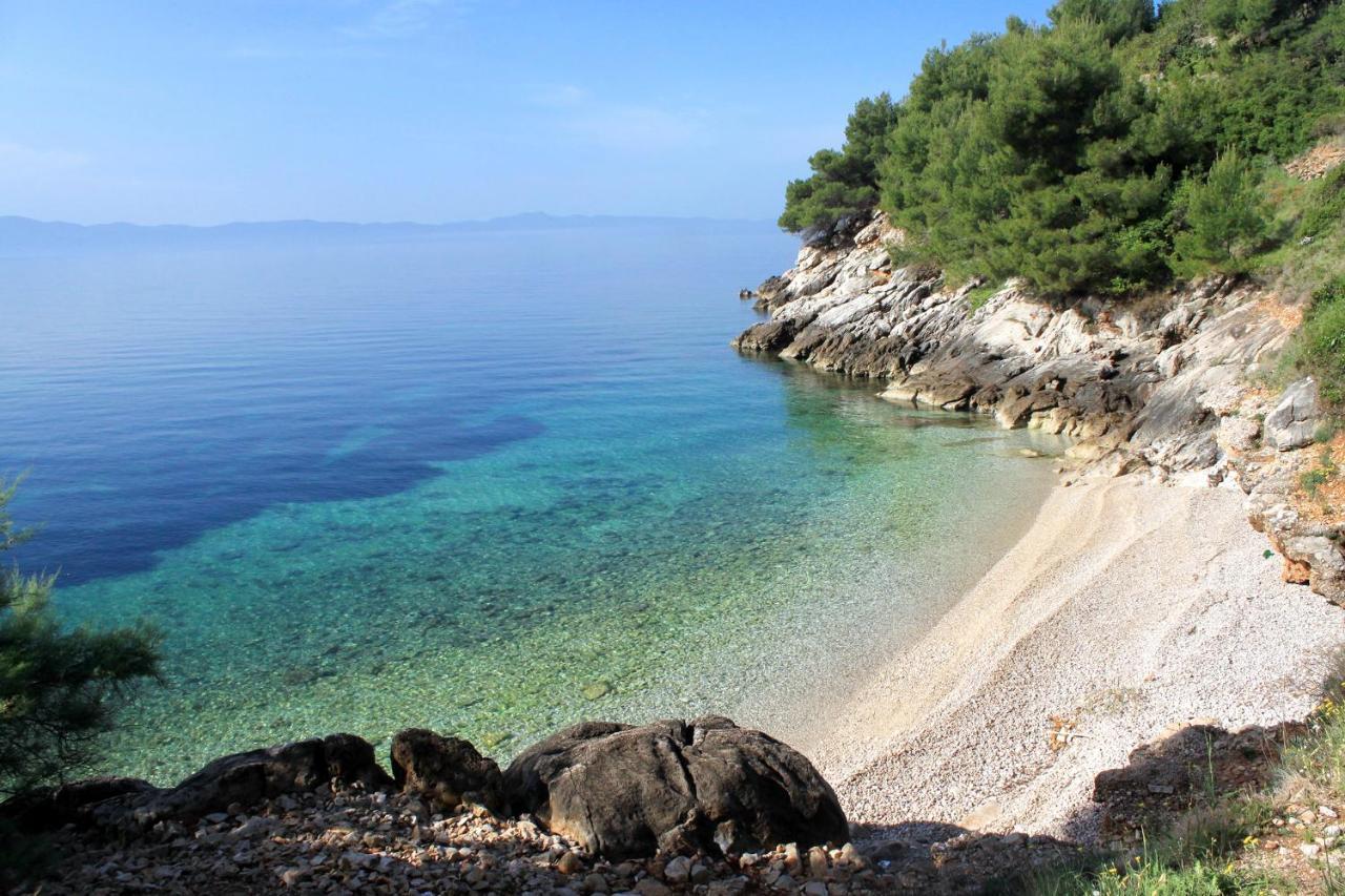 Seaside Secluded Apartments Cove Tvrdni Dolac, Hvar - 12655 Gdinj Ngoại thất bức ảnh