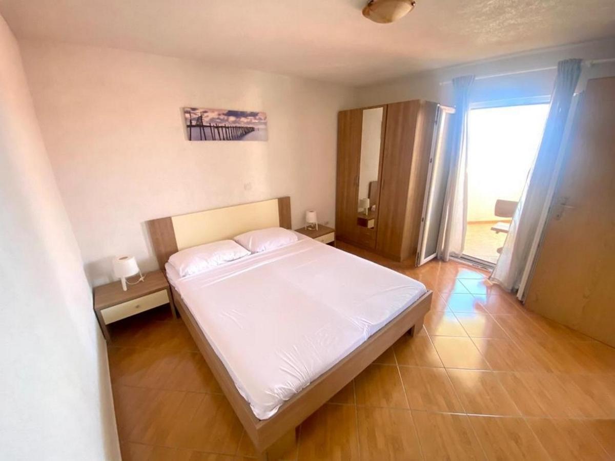 Seaside Secluded Apartments Cove Tvrdni Dolac, Hvar - 12655 Gdinj Ngoại thất bức ảnh